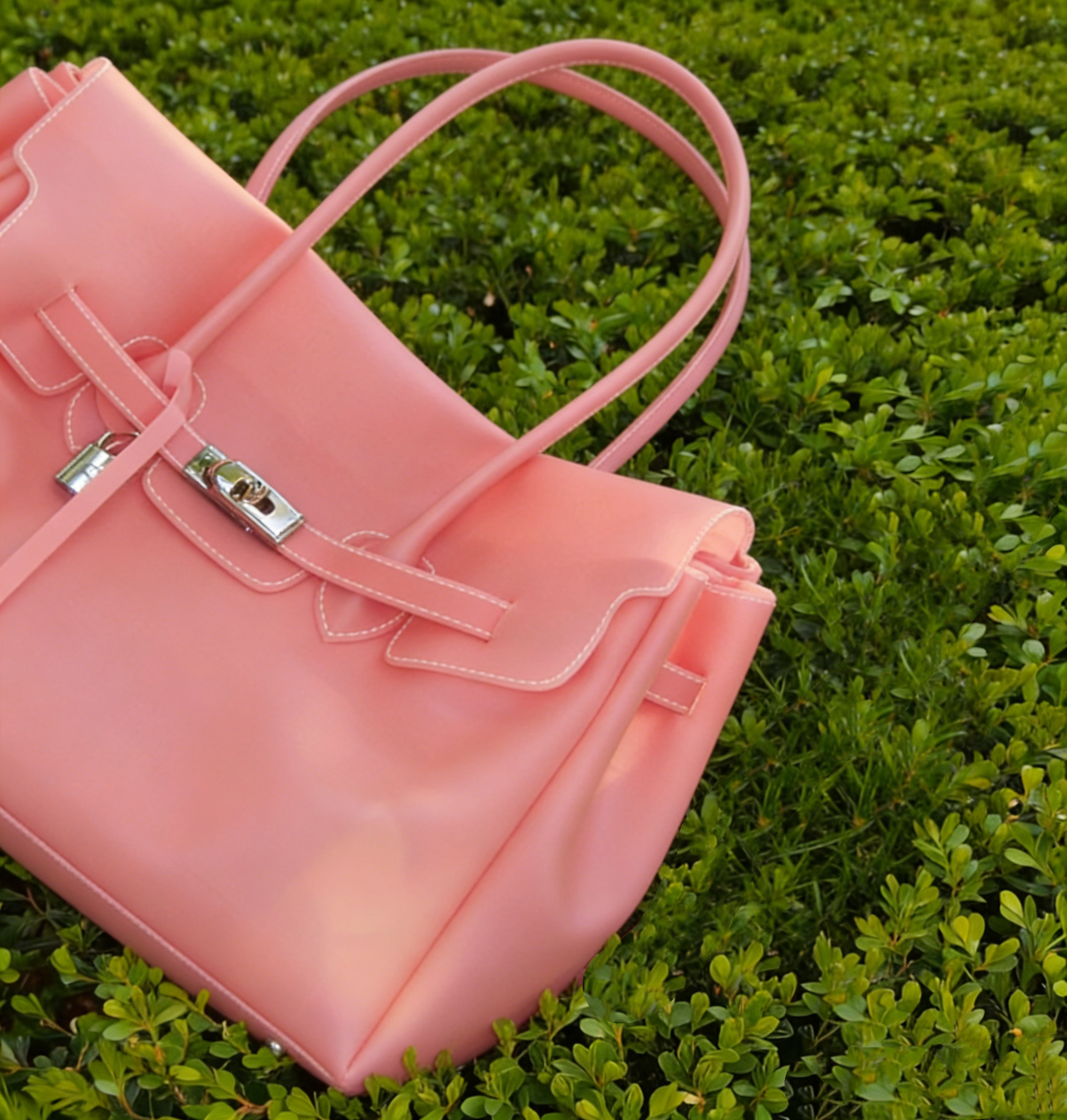 VIVIDO The Viral Instagram "Jelly Firkin" Bag