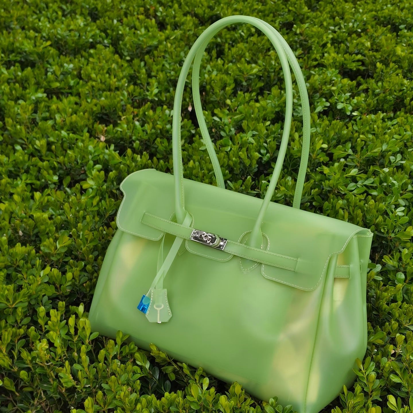 VIVIDO The Viral Instagram "Jelly Firkin" Bag