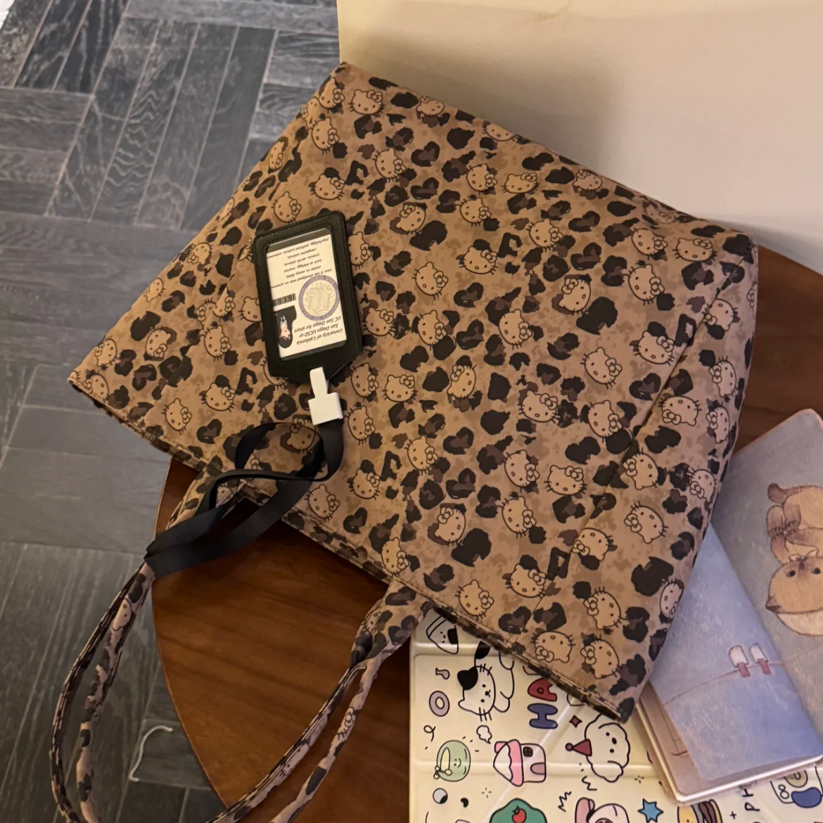 VIVIDO Commuter Leopard-Print Tote Bag — Casual, Large-Capacity Fabric Bag