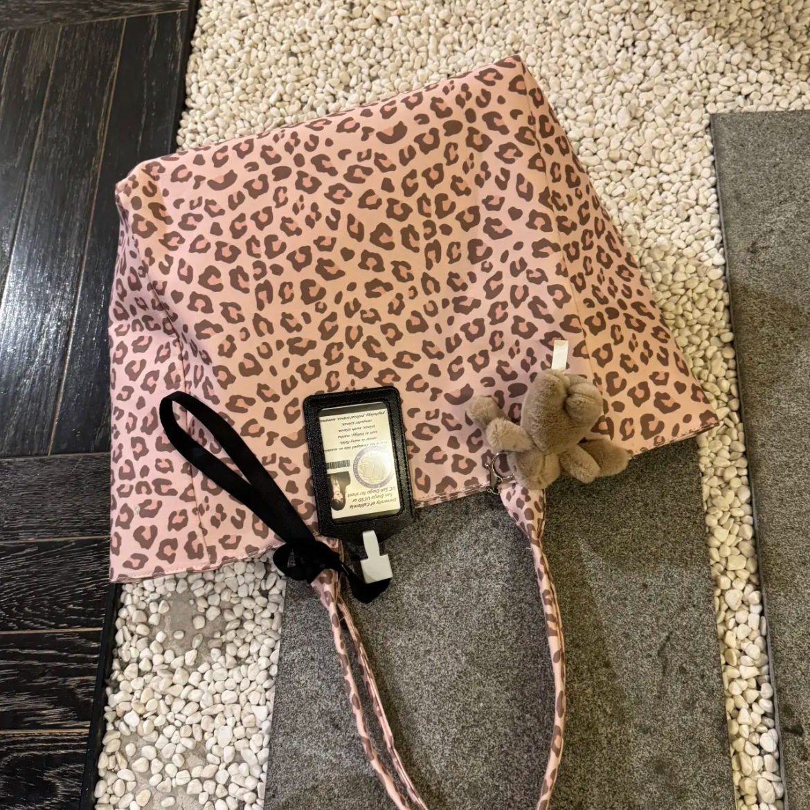 VIVIDO Commuter Leopard-Print Tote Bag — Casual, Large-Capacity Fabric Bag