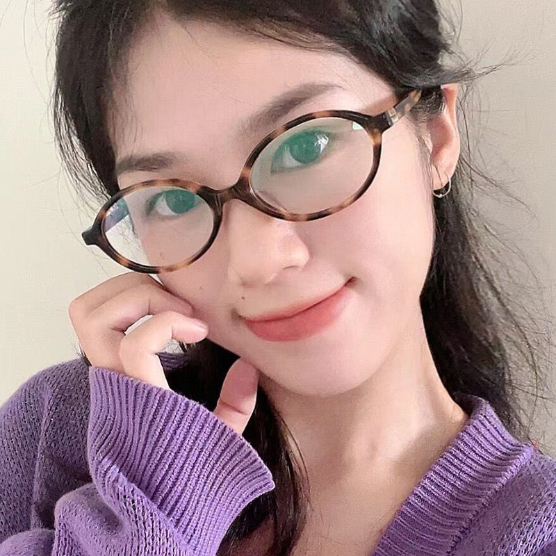 Jang Wonyoung-Inspired Retro "Nerd" Reading Glasses — Premium, Small-Frame Eyewear for Women; Stylish, Blue-Light Blocking Glasses for a Natural, Makeup-Free Look (Non-Prescription)